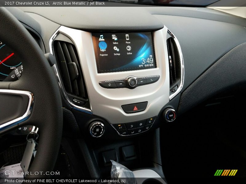 Arctic Blue Metallic / Jet Black 2017 Chevrolet Cruze LS