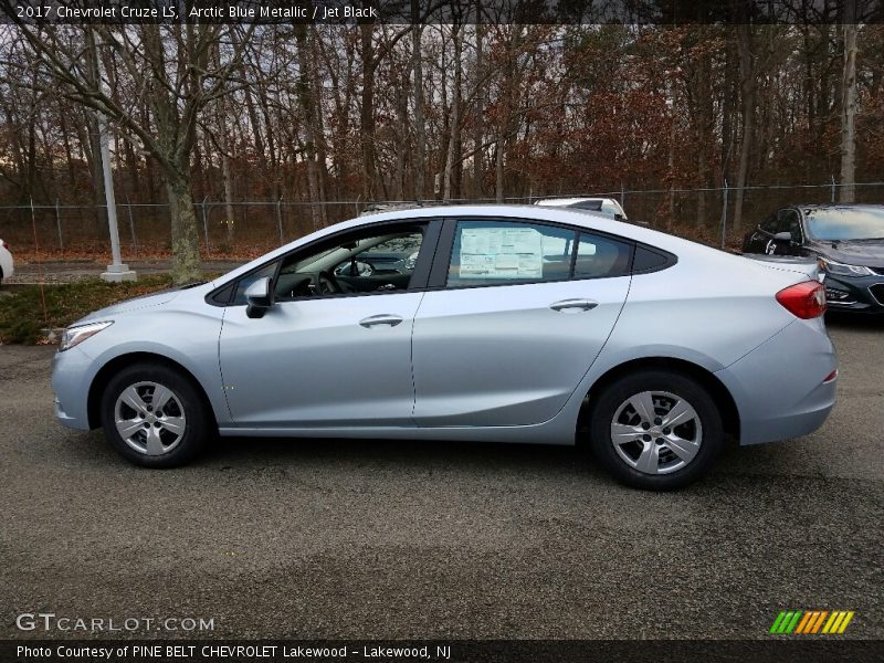 Arctic Blue Metallic / Jet Black 2017 Chevrolet Cruze LS