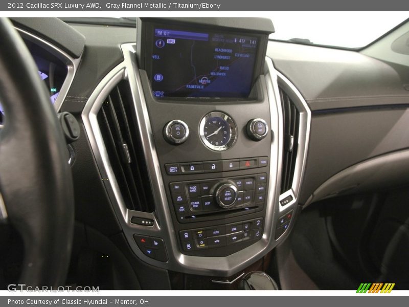 Gray Flannel Metallic / Titanium/Ebony 2012 Cadillac SRX Luxury AWD