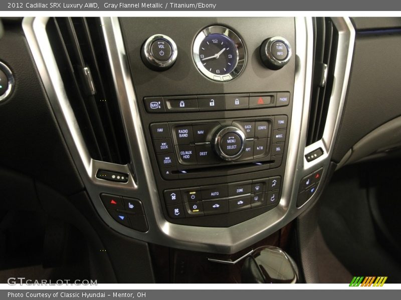 Gray Flannel Metallic / Titanium/Ebony 2012 Cadillac SRX Luxury AWD