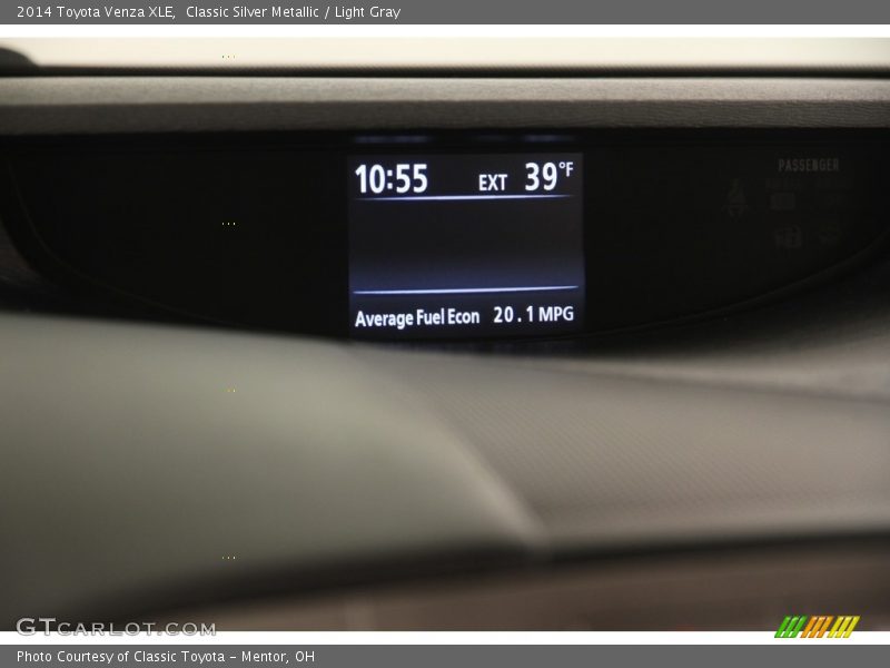 Classic Silver Metallic / Light Gray 2014 Toyota Venza XLE