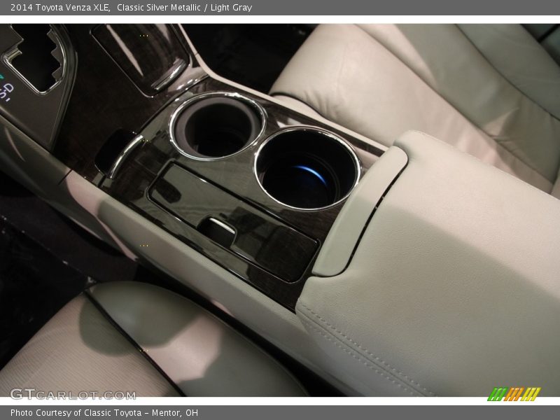 Classic Silver Metallic / Light Gray 2014 Toyota Venza XLE