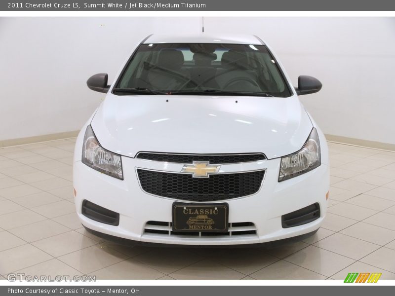 Summit White / Jet Black/Medium Titanium 2011 Chevrolet Cruze LS