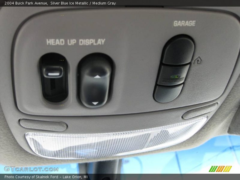 Silver Blue Ice Metallic / Medium Gray 2004 Buick Park Avenue