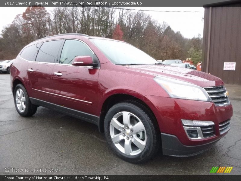 Front 3/4 View of 2017 Traverse Premier AWD