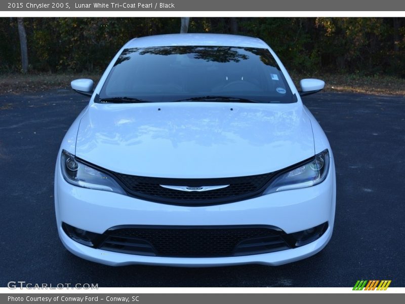 Lunar White Tri-Coat Pearl / Black 2015 Chrysler 200 S