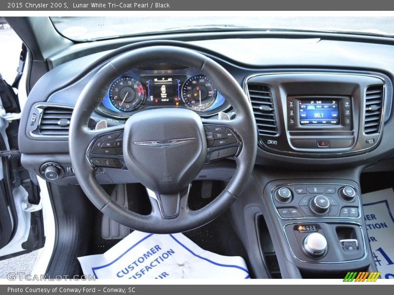 Lunar White Tri-Coat Pearl / Black 2015 Chrysler 200 S