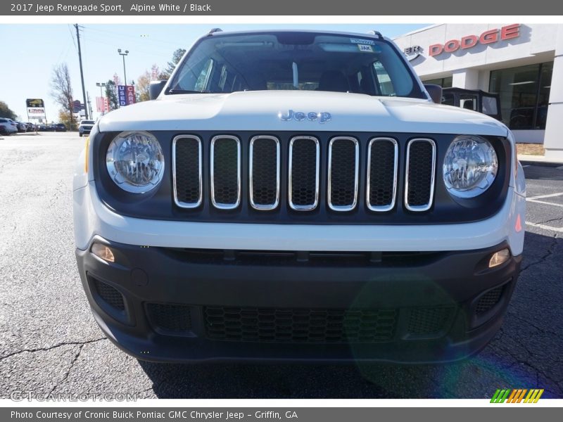 Alpine White / Black 2017 Jeep Renegade Sport