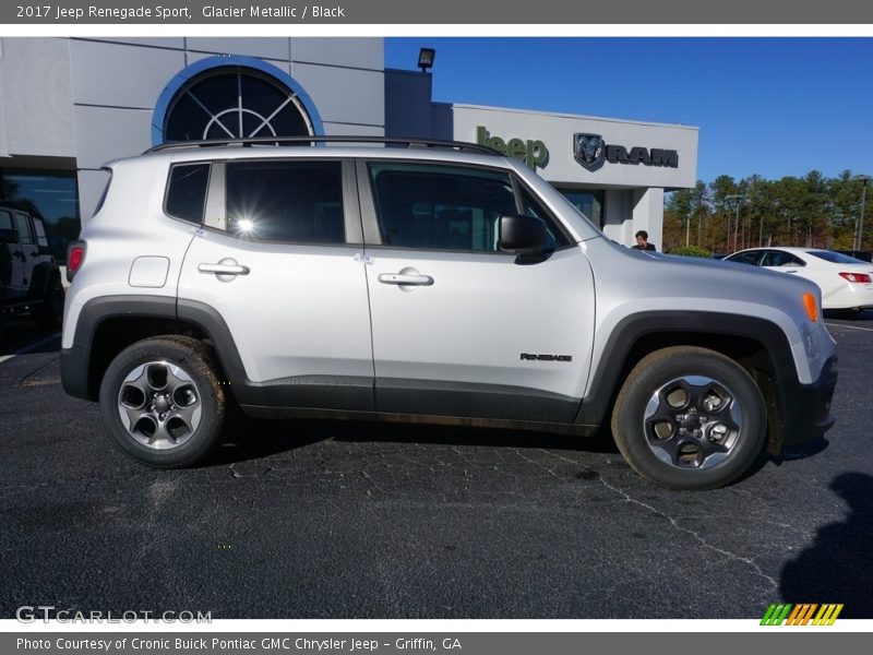 Glacier Metallic / Black 2017 Jeep Renegade Sport