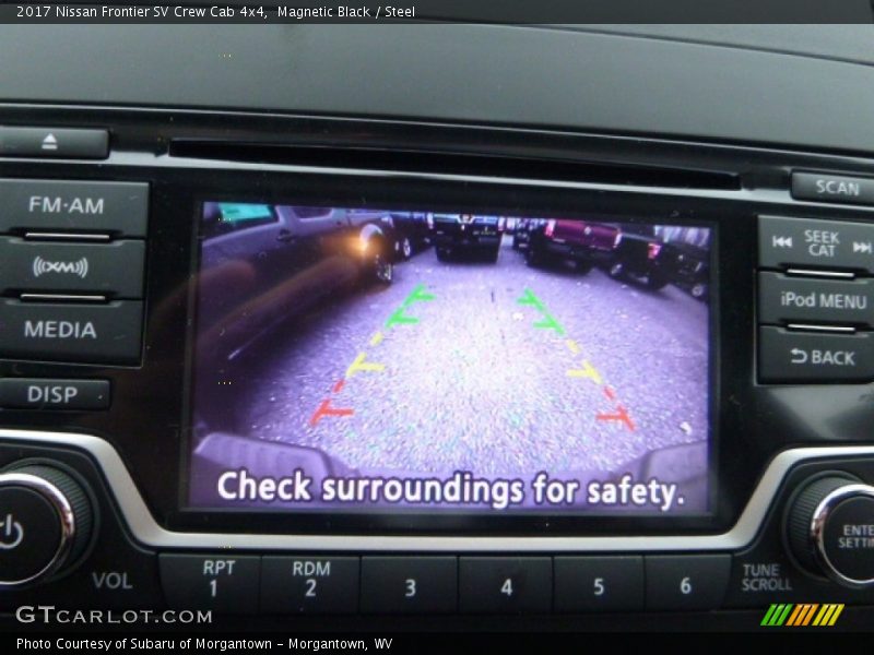 Magnetic Black / Steel 2017 Nissan Frontier SV Crew Cab 4x4