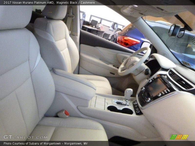 Front Seat of 2017 Murano Platinum AWD