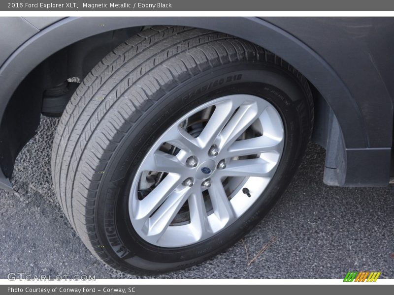 Magnetic Metallic / Ebony Black 2016 Ford Explorer XLT