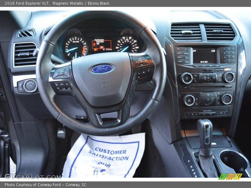 Magnetic Metallic / Ebony Black 2016 Ford Explorer XLT