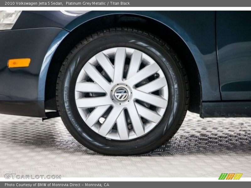 Platinum Grey Metallic / Titan Black 2010 Volkswagen Jetta S Sedan