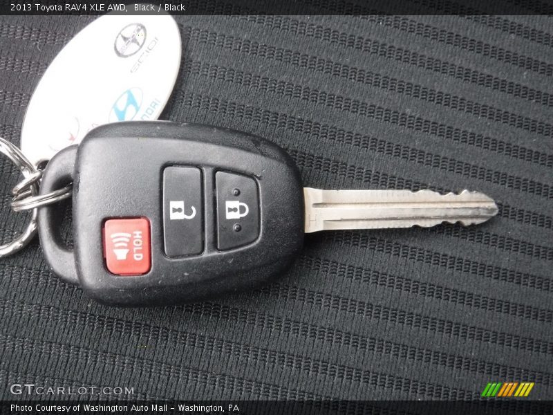 Black / Black 2013 Toyota RAV4 XLE AWD