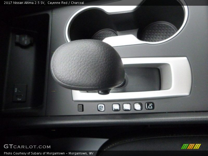 Cayenne Red / Charcoal 2017 Nissan Altima 2.5 SV