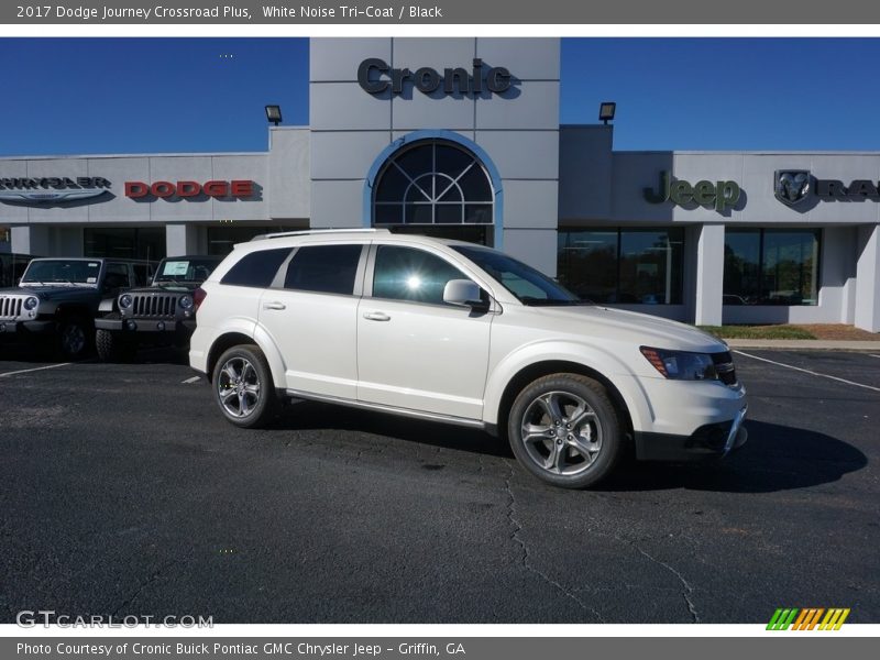 White Noise Tri-Coat / Black 2017 Dodge Journey Crossroad Plus