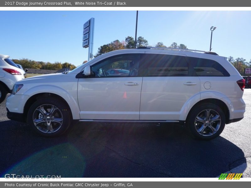 White Noise Tri-Coat / Black 2017 Dodge Journey Crossroad Plus