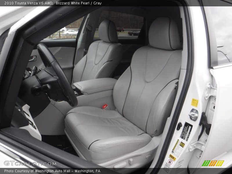 Blizzard White Pearl / Gray 2010 Toyota Venza V6 AWD