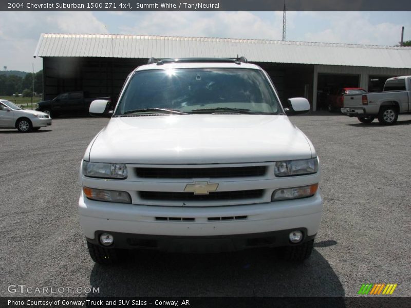 Summit White / Tan/Neutral 2004 Chevrolet Suburban 1500 Z71 4x4