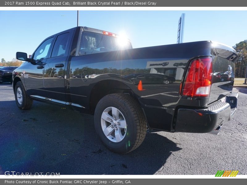 Brilliant Black Crystal Pearl / Black/Diesel Gray 2017 Ram 1500 Express Quad Cab