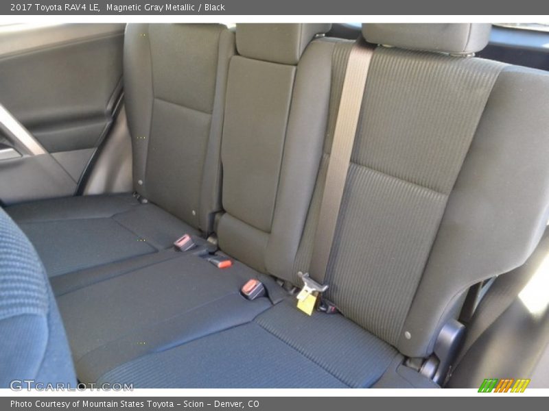 Magnetic Gray Metallic / Black 2017 Toyota RAV4 LE
