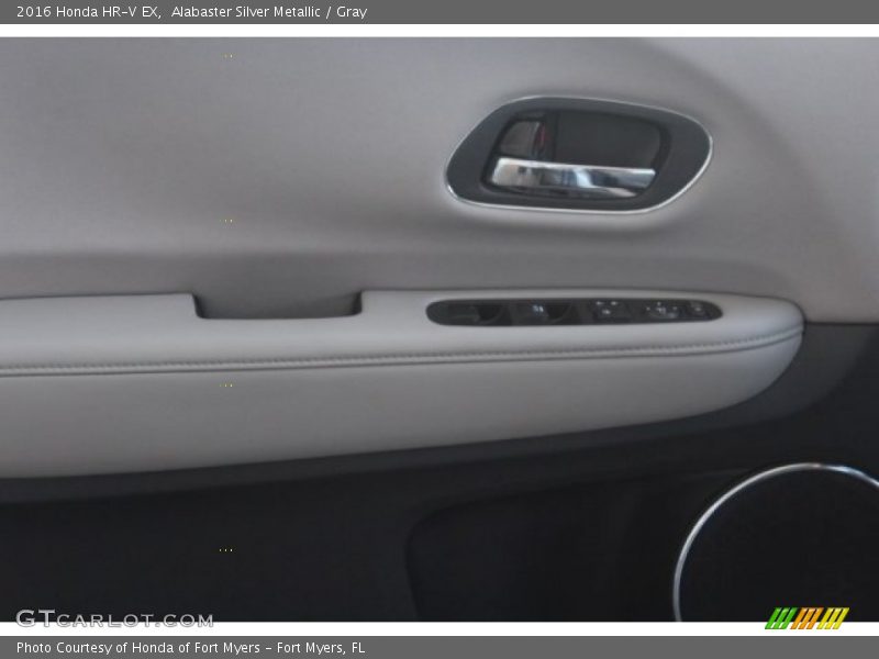 Alabaster Silver Metallic / Gray 2016 Honda HR-V EX