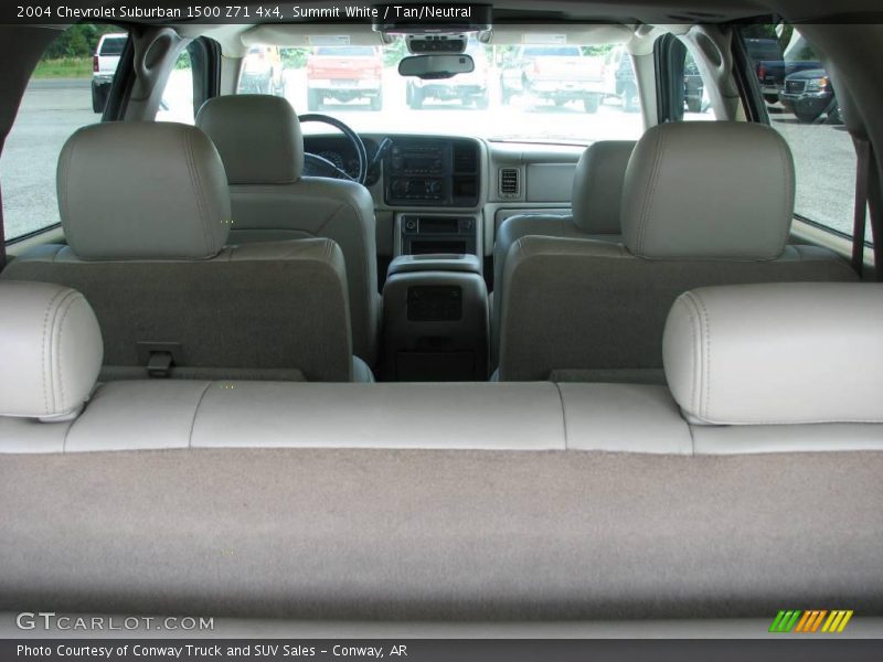 Summit White / Tan/Neutral 2004 Chevrolet Suburban 1500 Z71 4x4
