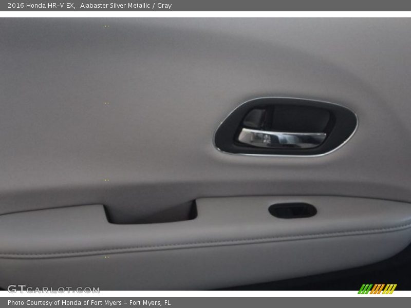 Alabaster Silver Metallic / Gray 2016 Honda HR-V EX