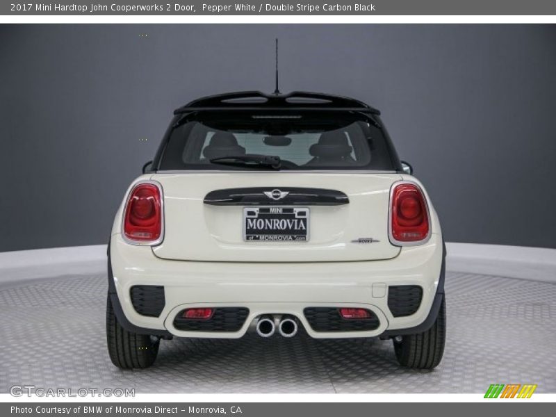Pepper White / Double Stripe Carbon Black 2017 Mini Hardtop John Cooperworks 2 Door