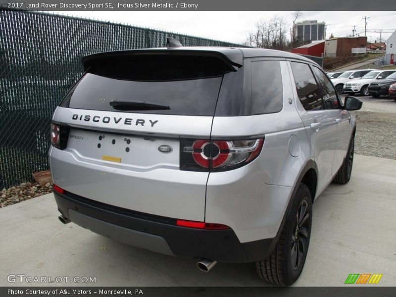 Indus Silver Metallic / Ebony 2017 Land Rover Discovery Sport SE