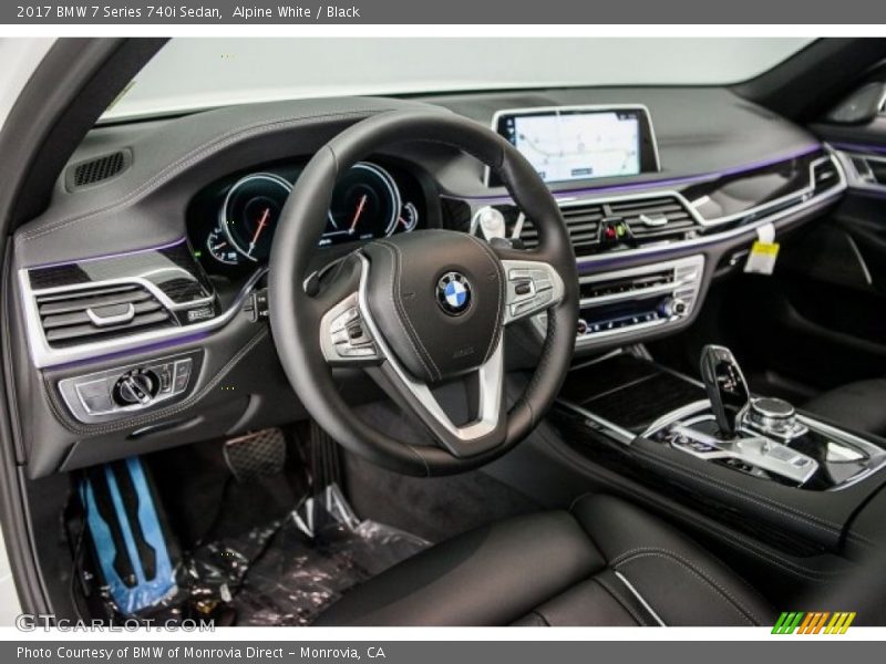 Alpine White / Black 2017 BMW 7 Series 740i Sedan