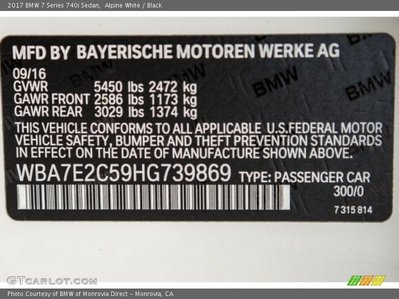 Alpine White / Black 2017 BMW 7 Series 740i Sedan