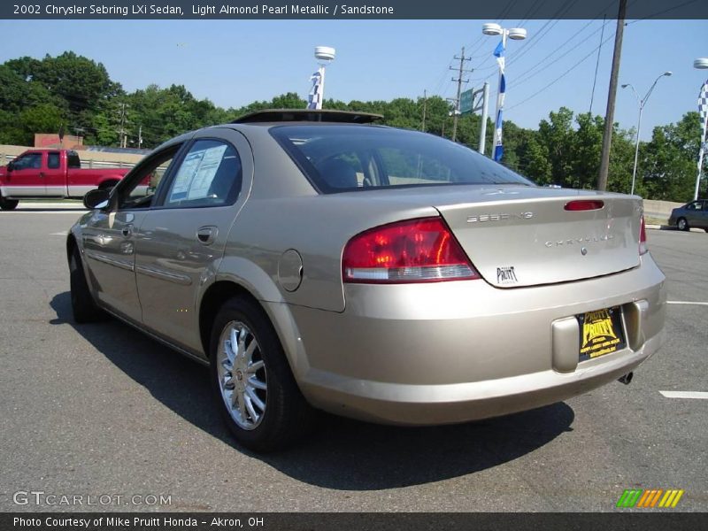Light Almond Pearl Metallic / Sandstone 2002 Chrysler Sebring LXi Sedan