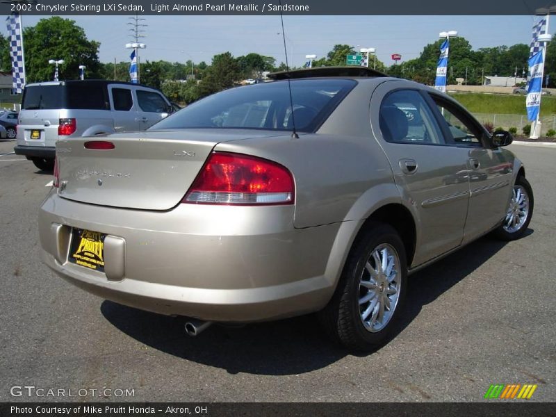 Light Almond Pearl Metallic / Sandstone 2002 Chrysler Sebring LXi Sedan