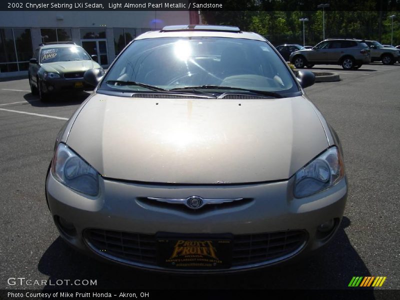 Light Almond Pearl Metallic / Sandstone 2002 Chrysler Sebring LXi Sedan