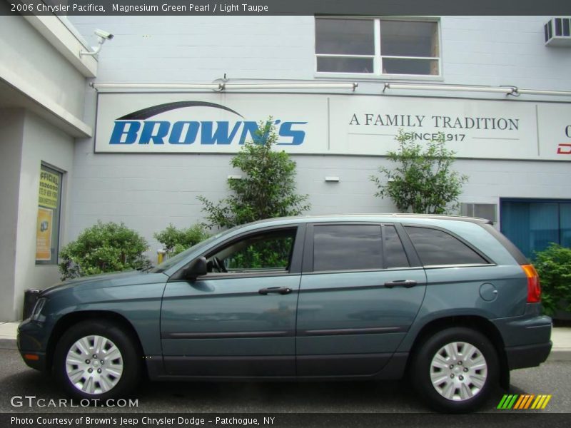 Magnesium Green Pearl / Light Taupe 2006 Chrysler Pacifica