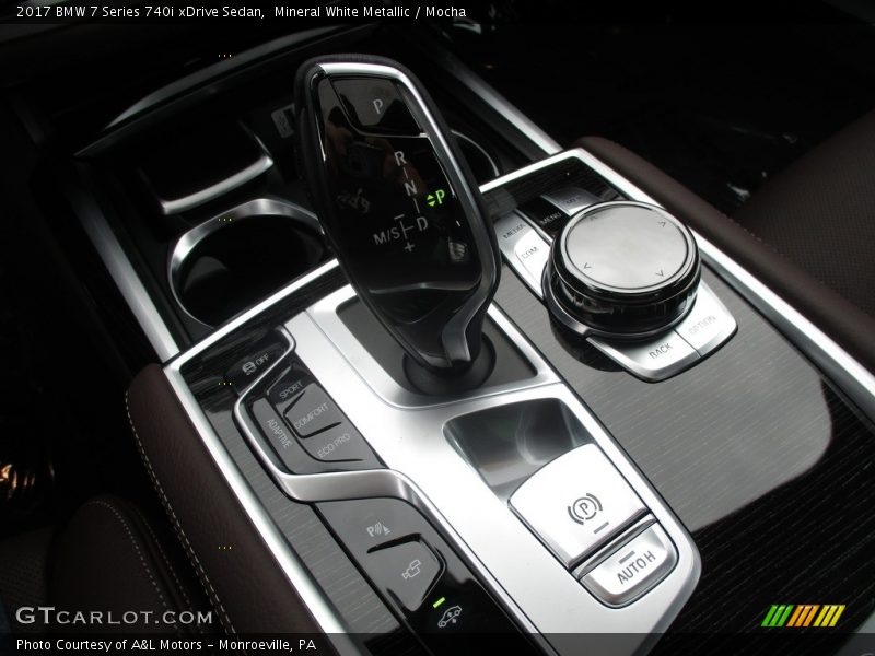  2017 7 Series 740i xDrive Sedan 8 Speed Automatic Shifter