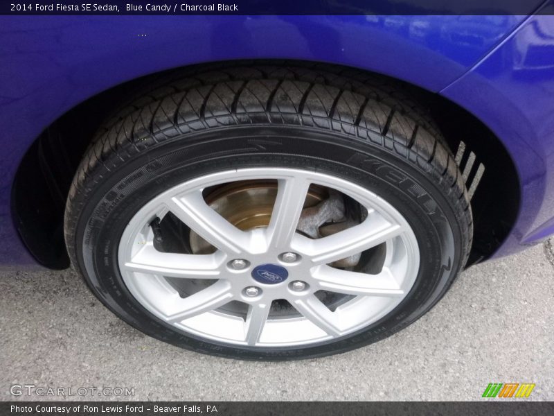 Blue Candy / Charcoal Black 2014 Ford Fiesta SE Sedan