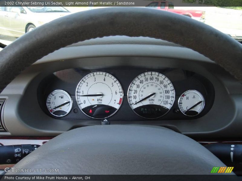 Light Almond Pearl Metallic / Sandstone 2002 Chrysler Sebring LXi Sedan