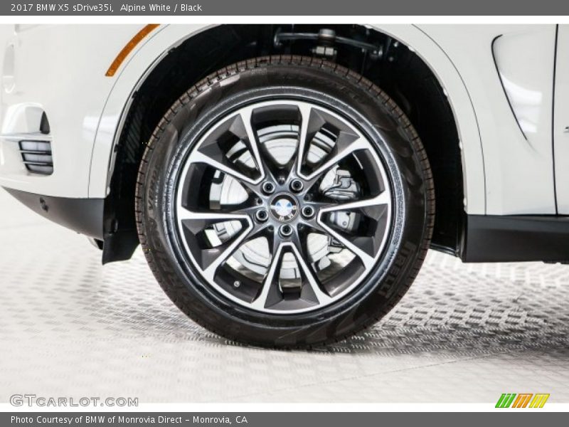 Alpine White / Black 2017 BMW X5 sDrive35i
