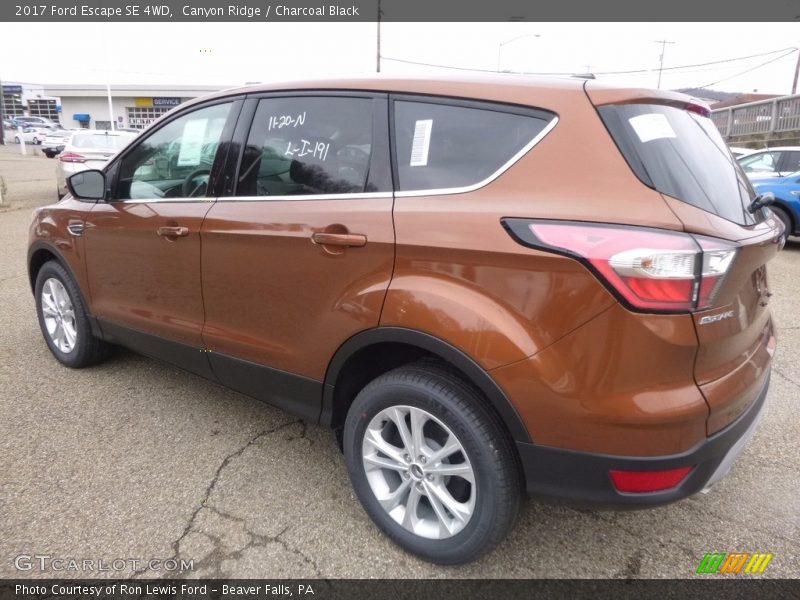 Canyon Ridge / Charcoal Black 2017 Ford Escape SE 4WD