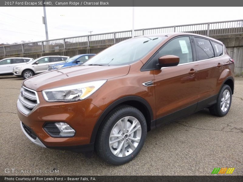 Canyon Ridge / Charcoal Black 2017 Ford Escape SE 4WD