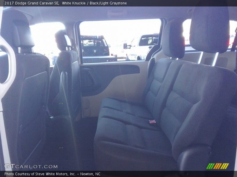 White Knuckle / Black/Light Graystone 2017 Dodge Grand Caravan SE