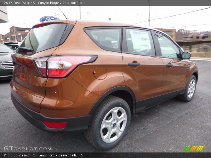 Canyon Ridge / Charcoal Black 2017 Ford Escape S