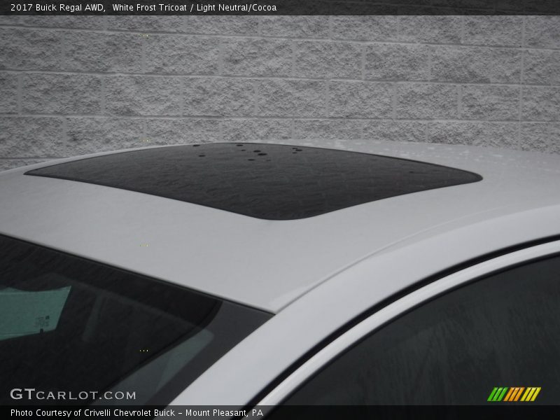 White Frost Tricoat / Light Neutral/Cocoa 2017 Buick Regal AWD