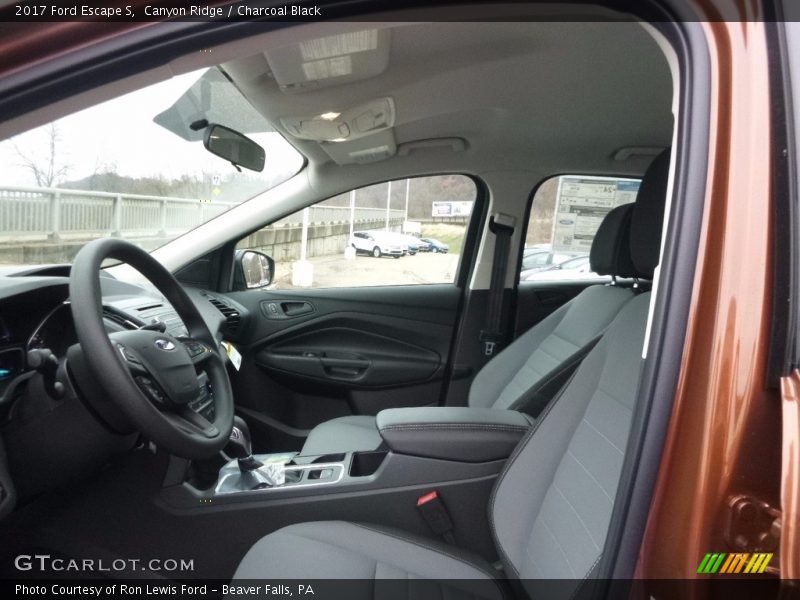 Canyon Ridge / Charcoal Black 2017 Ford Escape S