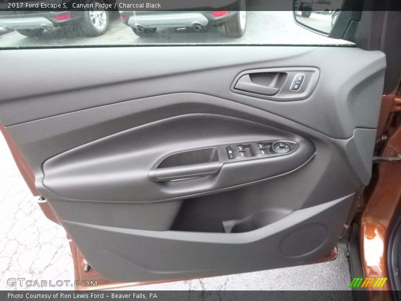 Canyon Ridge / Charcoal Black 2017 Ford Escape S