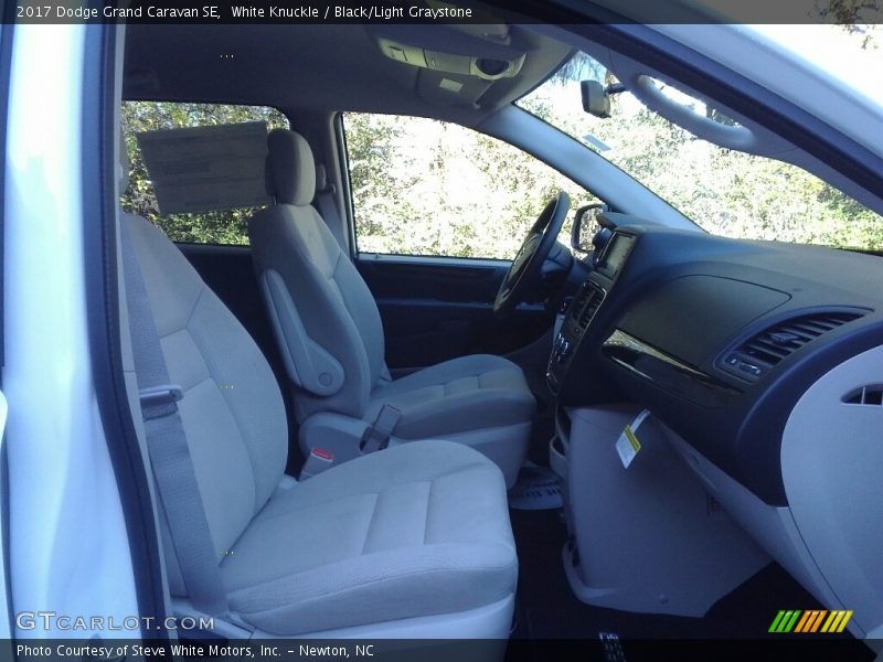 White Knuckle / Black/Light Graystone 2017 Dodge Grand Caravan SE
