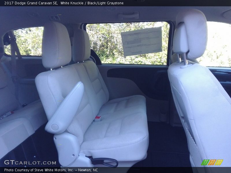 White Knuckle / Black/Light Graystone 2017 Dodge Grand Caravan SE